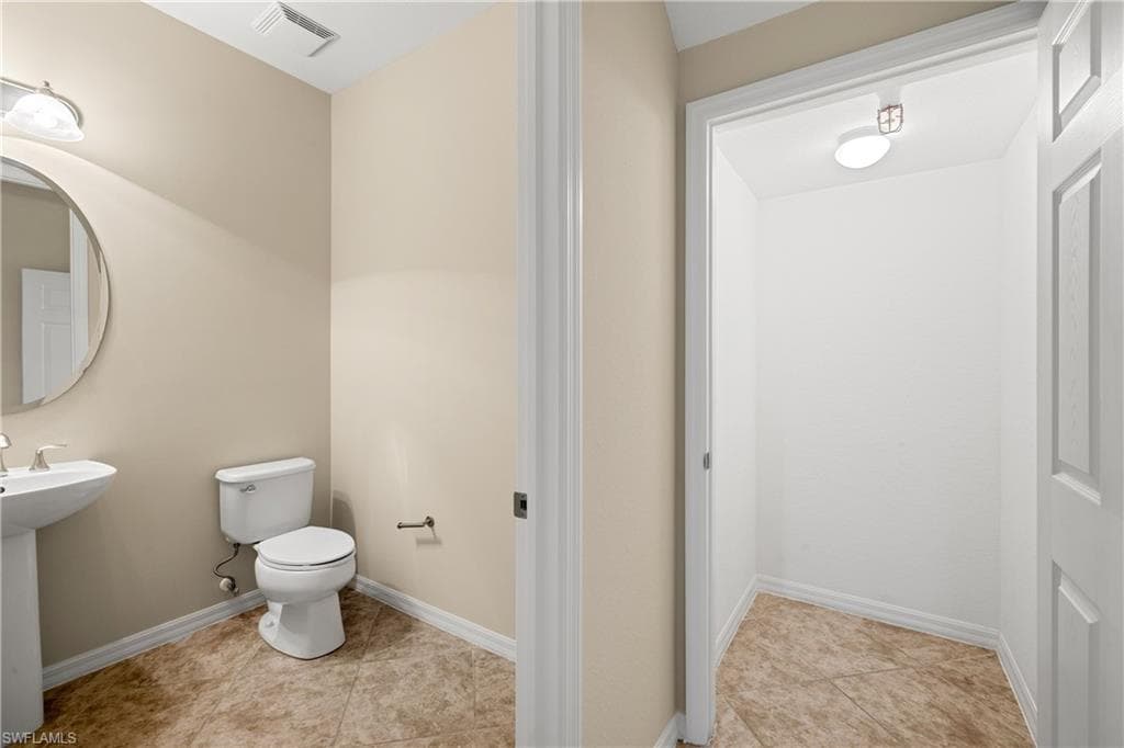 9050 Capistrano St N 4105, Naples, FL 34113-28
