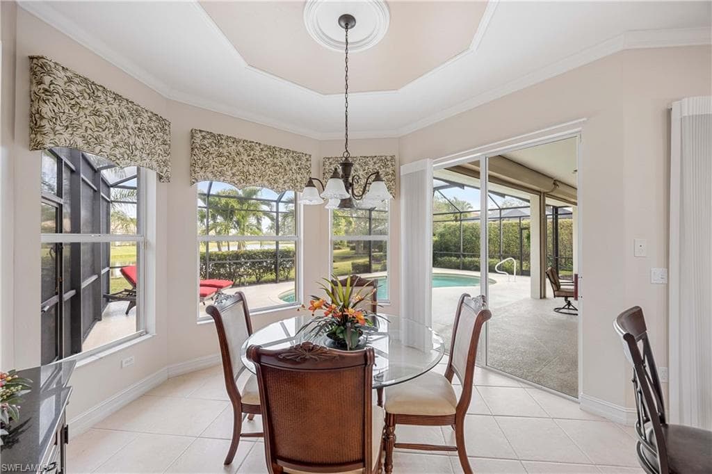 6786 Bent Grass Dr, Naples, FL 34113-11