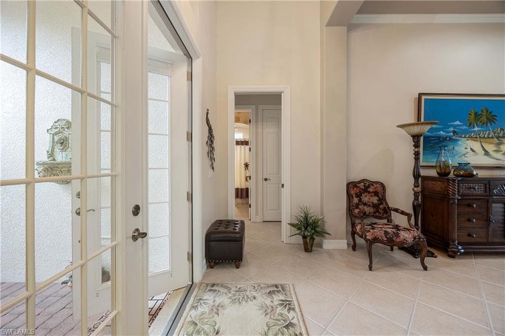 6786 Bent Grass Dr, Naples, FL 34113-7