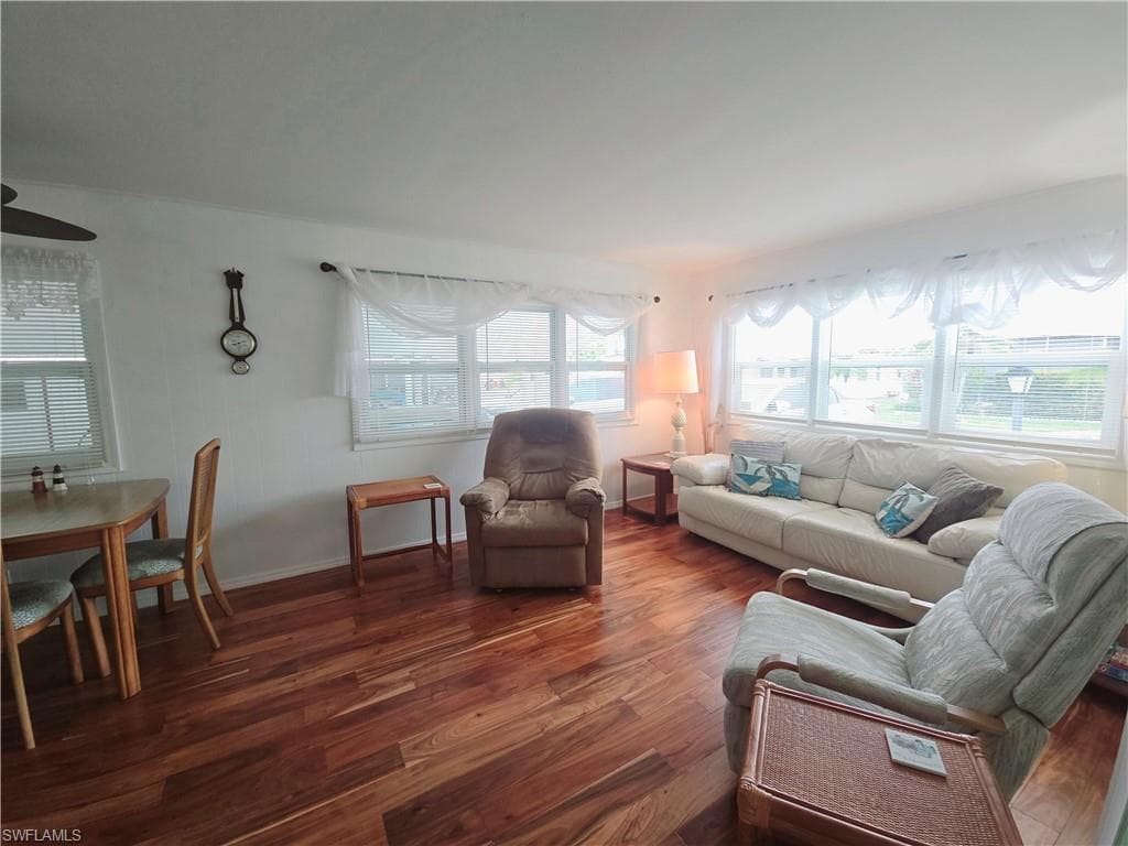 113 Enchanting Blvd E-113, Naples, FL 34112-4