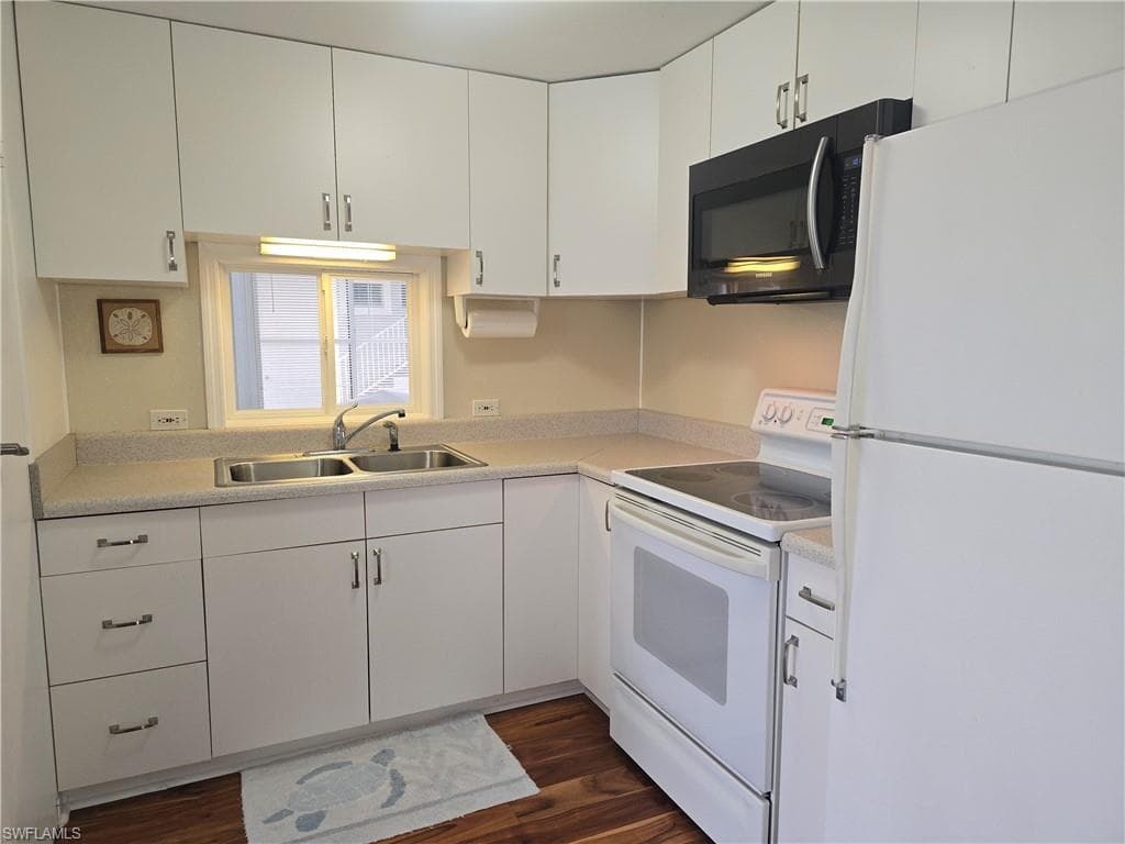 113 Enchanting Blvd E-113, Naples, FL 34112-7