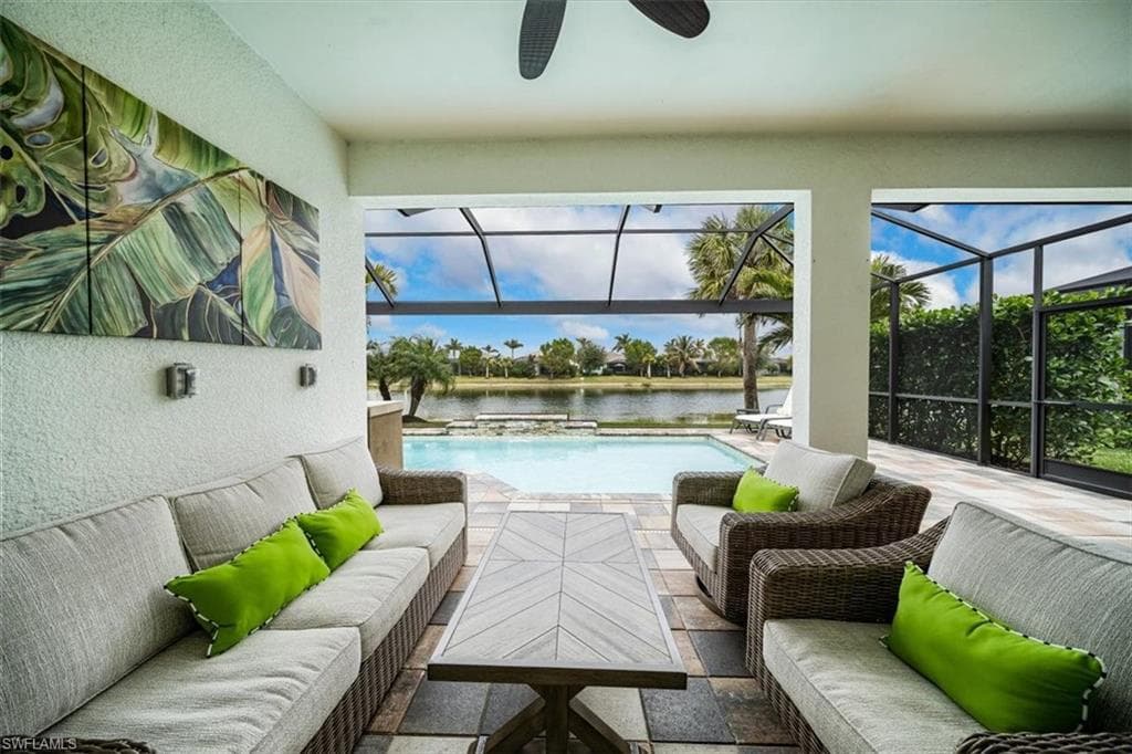 14552 Topsail Dr, Naples, FL 34114-27