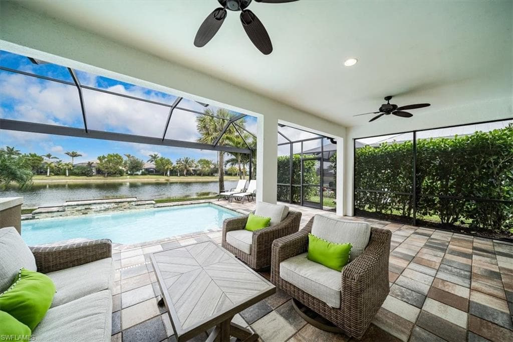 14552 Topsail Dr, Naples, FL 34114-28
