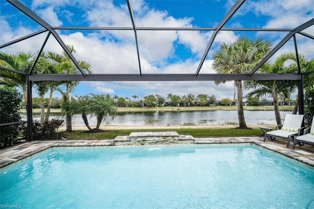 14552 Topsail Dr, Naples, FL 34114-29