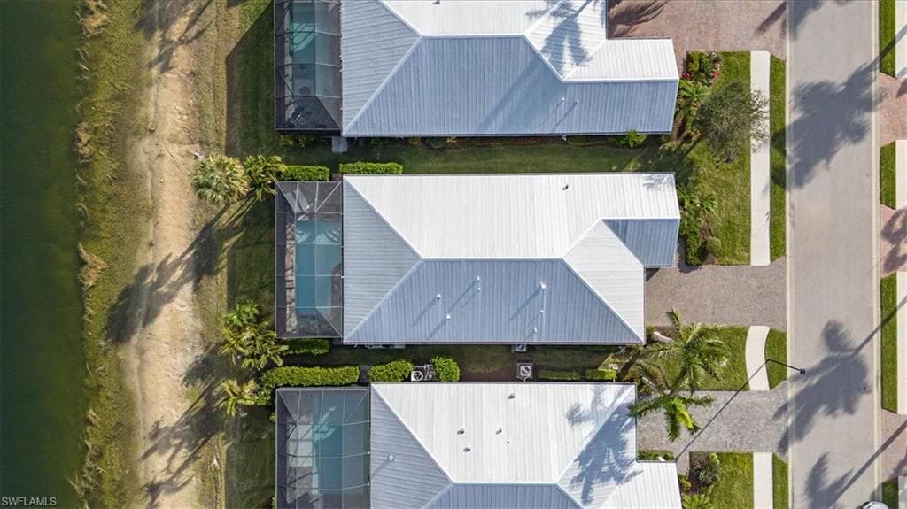 14552 Topsail Dr, Naples, FL 34114-37