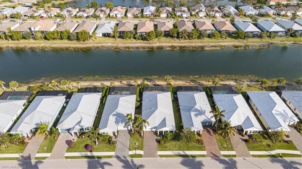 14552 Topsail Dr, Naples, FL 34114-39