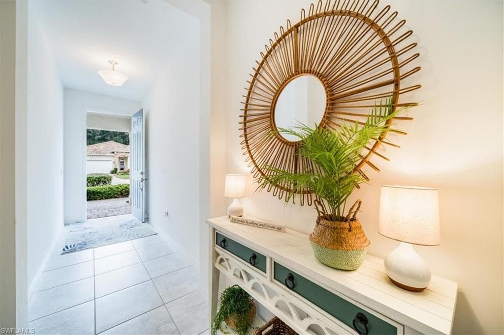 14552 Topsail Dr, Naples, FL 34114-4