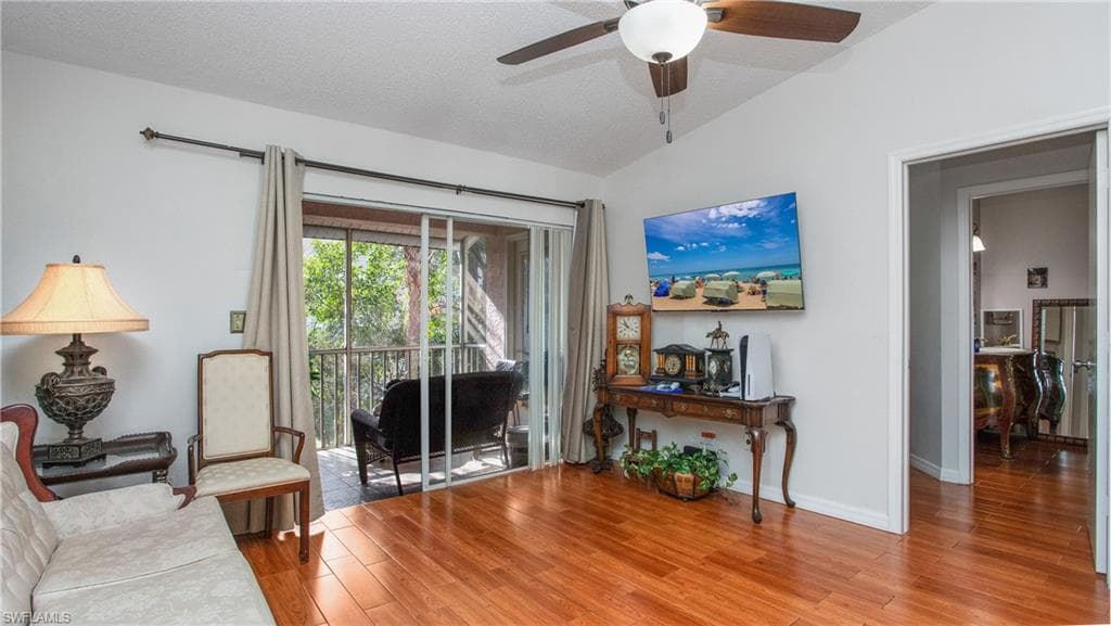 303 Quail Forest Blvd 224, Naples, FL 34105-10