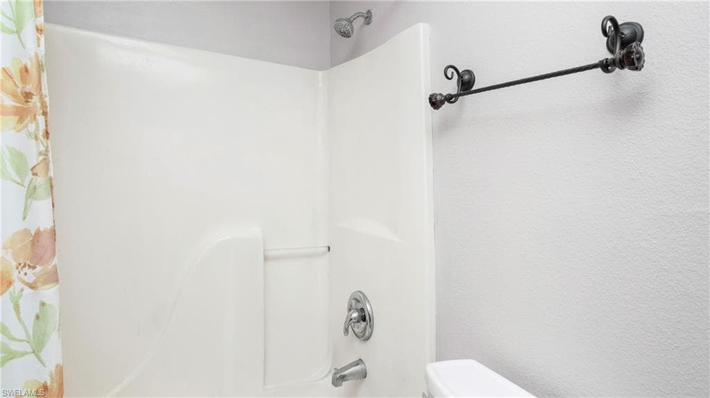 303 Quail Forest Blvd 224, Naples, FL 34105-18