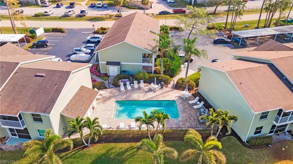 303 Quail Forest Blvd 224, Naples, FL 34105-28