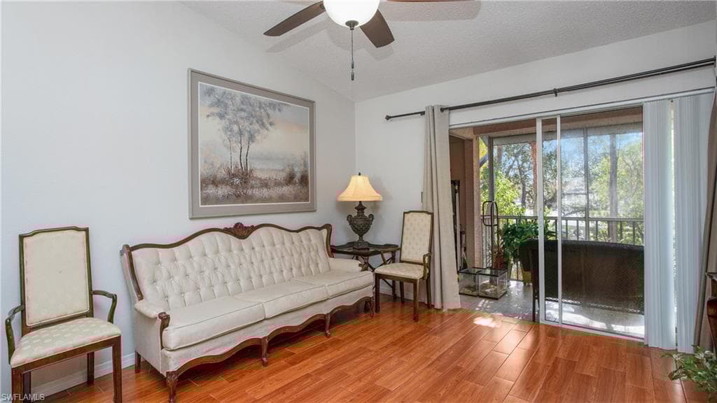 303 Quail Forest Blvd 224, Naples, FL 34105-8