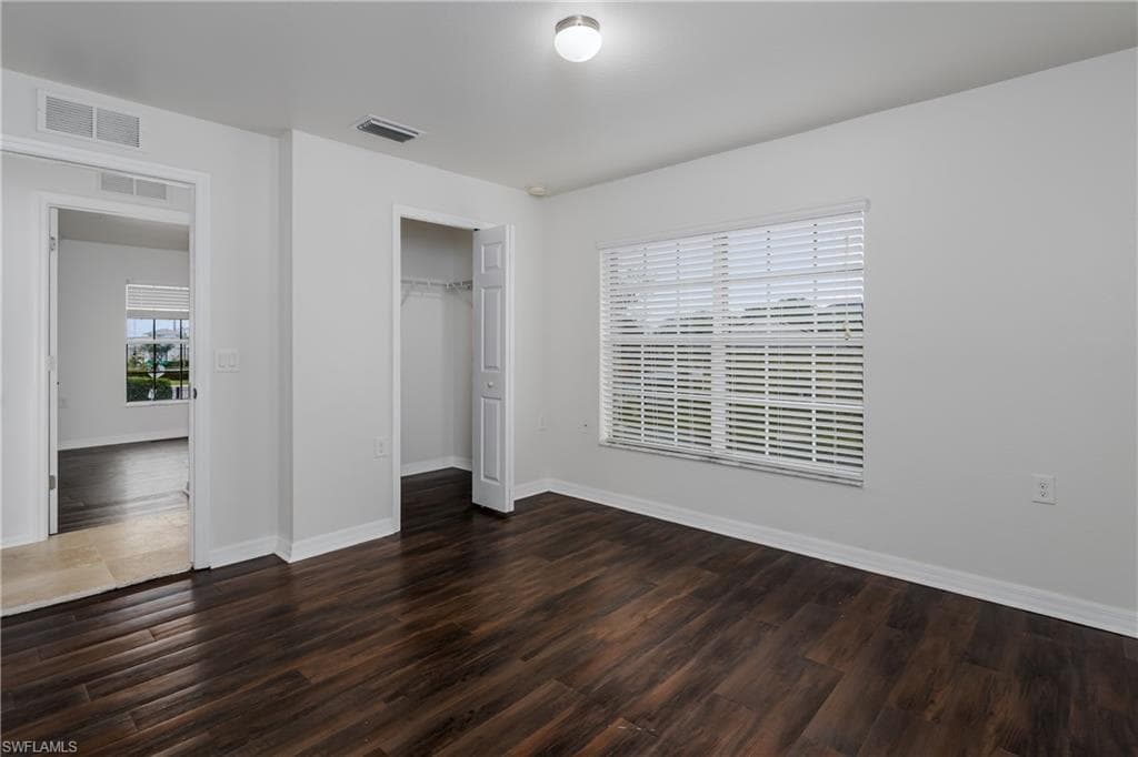 9101 Gervais 1702, Naples, Fl 34120-10