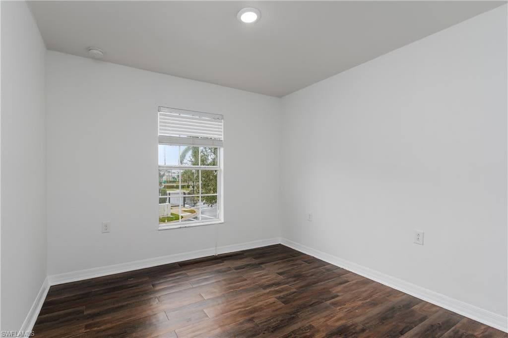 9101 Gervais 1702, Naples, Fl 34120-12