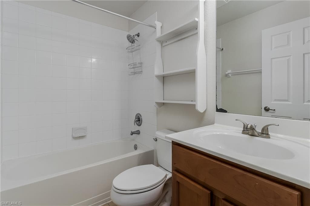 9101 Gervais 1702, Naples, Fl 34120-14