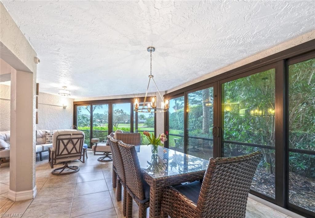 5880 Via Lugano 104, Naples, FL 34108-17
