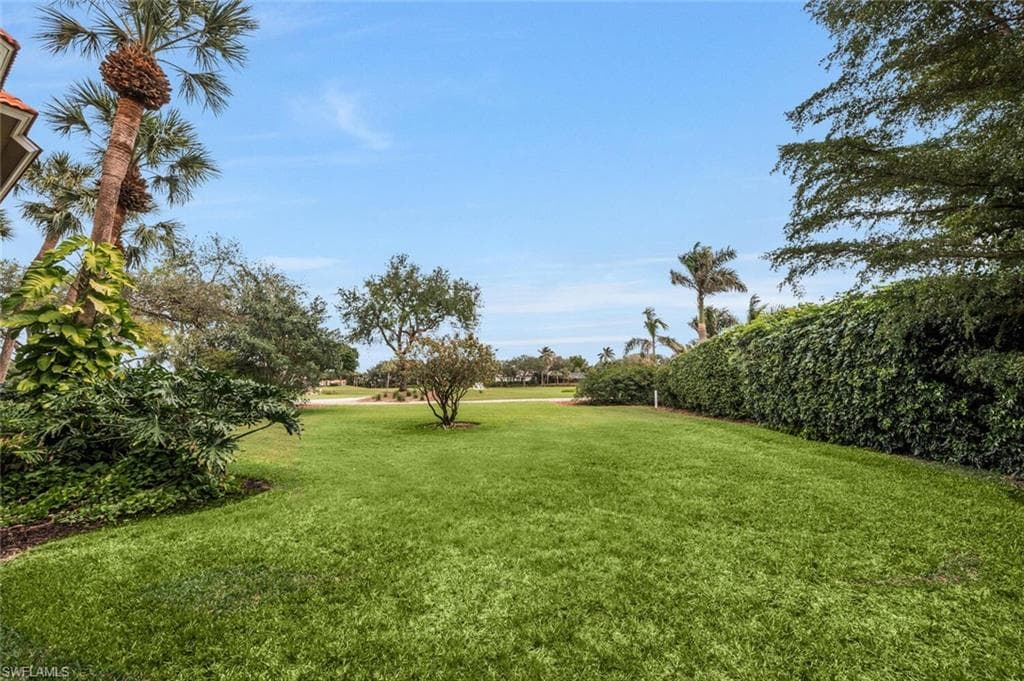 5880 Via Lugano 104, Naples, FL 34108-31