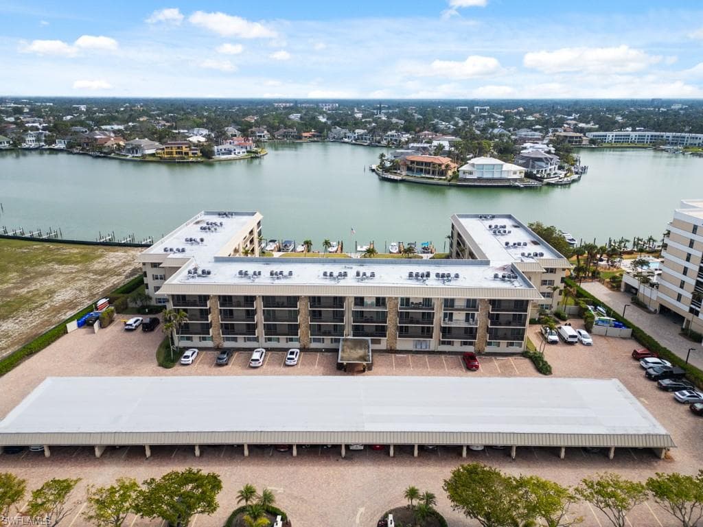3200 Gulf Shore Blvd N 407, Naples, FL 34103-28
