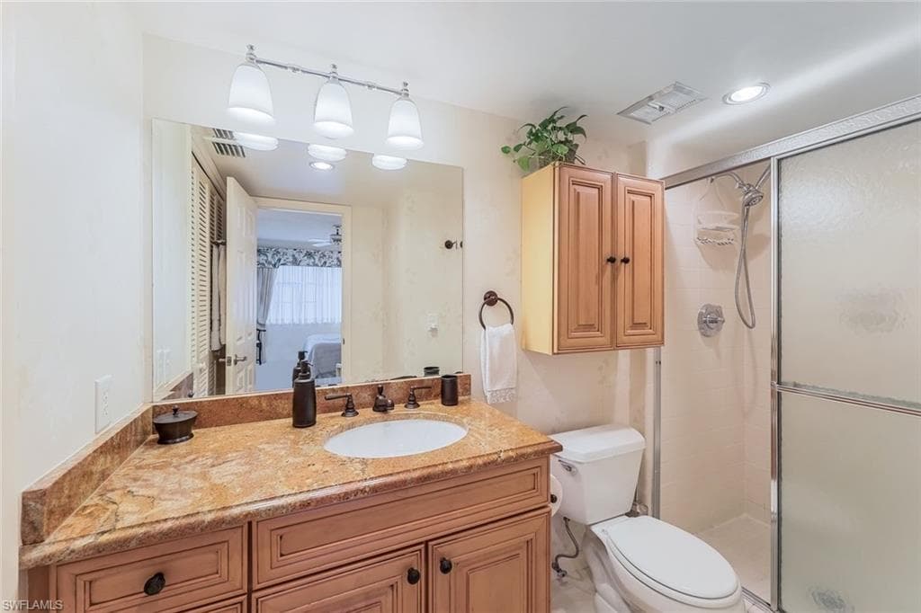 1686 Blue Point Ave B9, Naples, FL 34102-11