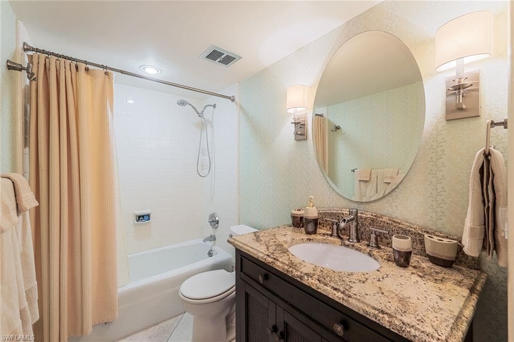 1686 Blue Point Ave B9, Naples, FL 34102-13