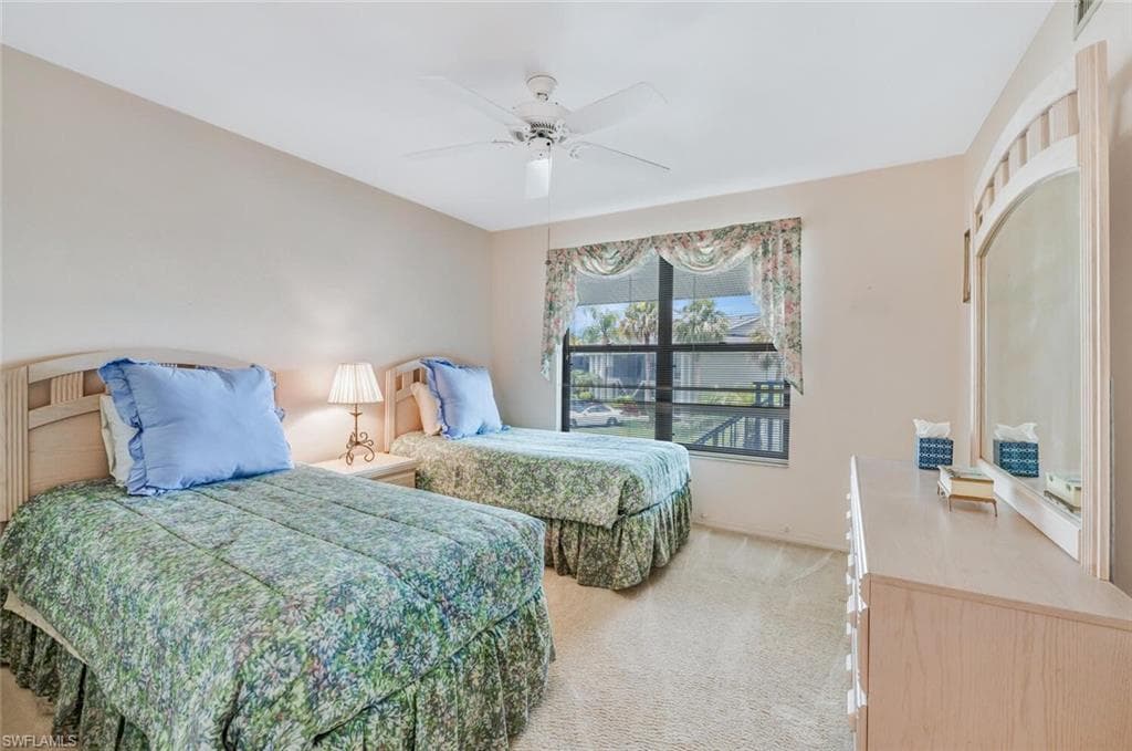 1207 Commonwealth Cir B201, Naples, FL 34116-23
