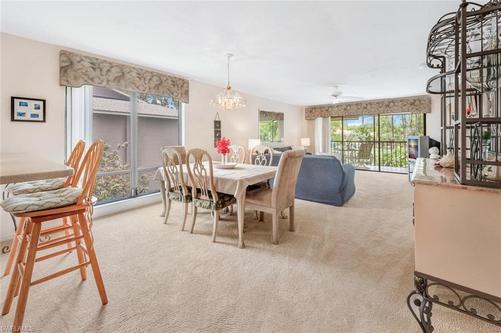 1207 Commonwealth Cir B201, Naples, FL 34116-8