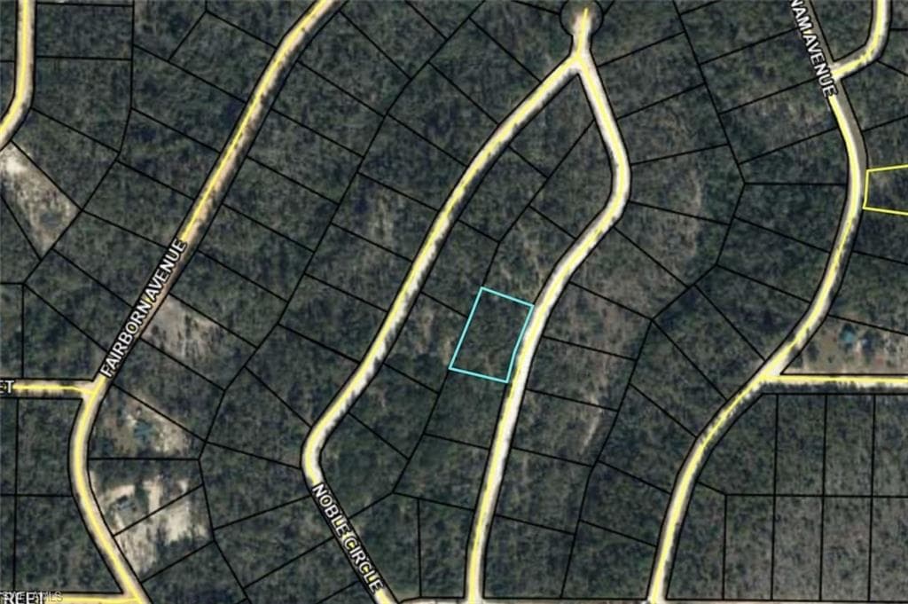 Noble Cir, Alford, FL 32420-2