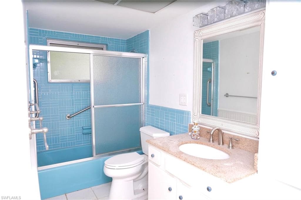 2195 Sheepshead Dr, Naples, FL 34102-12