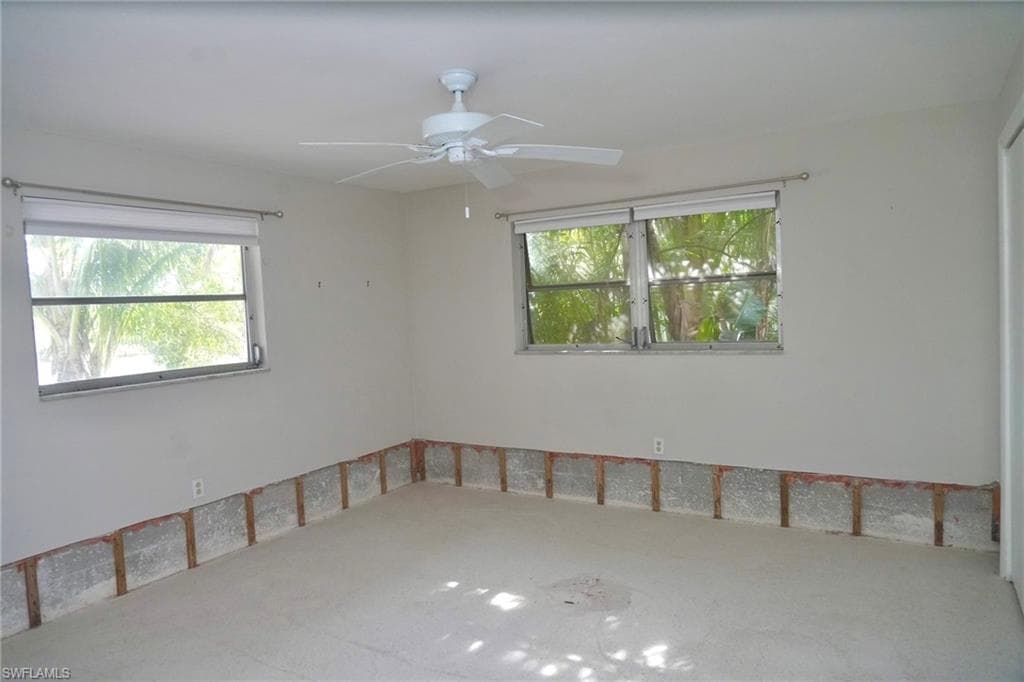 2195 Sheepshead Dr, Naples, FL 34102-14