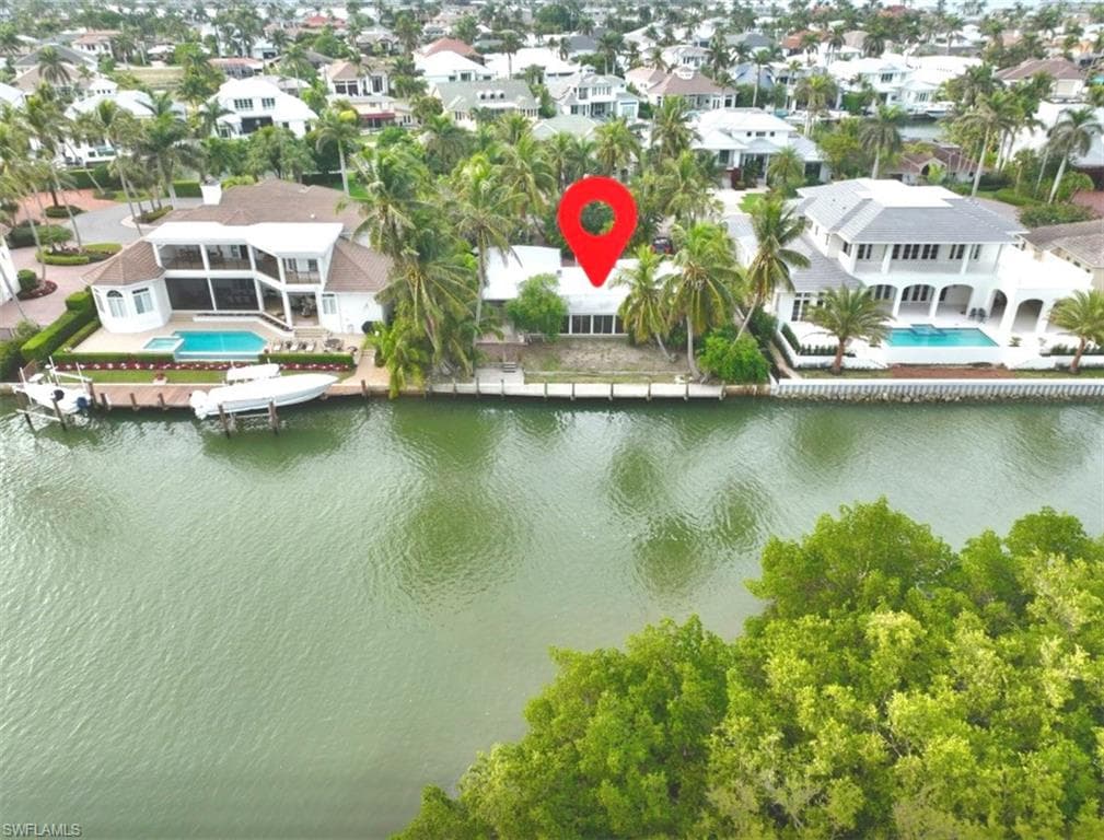 2195 Sheepshead Dr, Naples, FL 34102-3