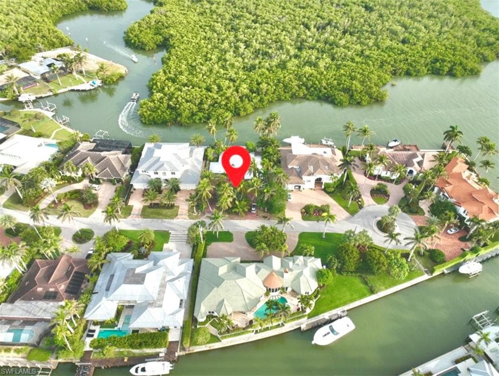 2195 Sheepshead Dr, Naples, FL 34102-5