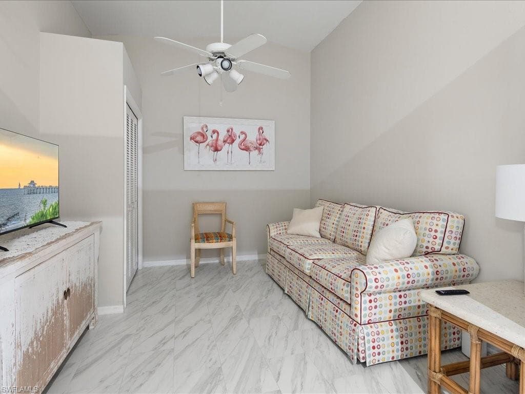 10808 King George Ln 2602, Naples, FL 34109-18