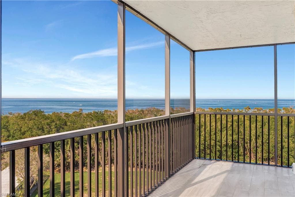 11 Bluebill Ave 602, Naples, FL 34108-12