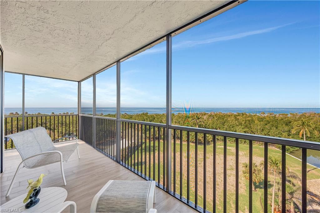 11 Bluebill Ave 602, Naples, FL 34108-13