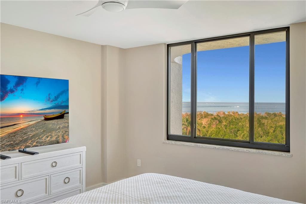 11 Bluebill Ave 602, Naples, FL 34108-21