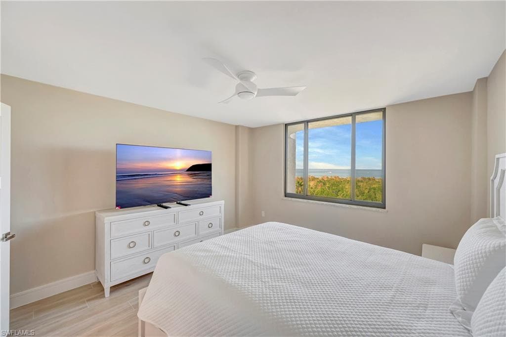 11 Bluebill Ave 602, Naples, FL 34108-23
