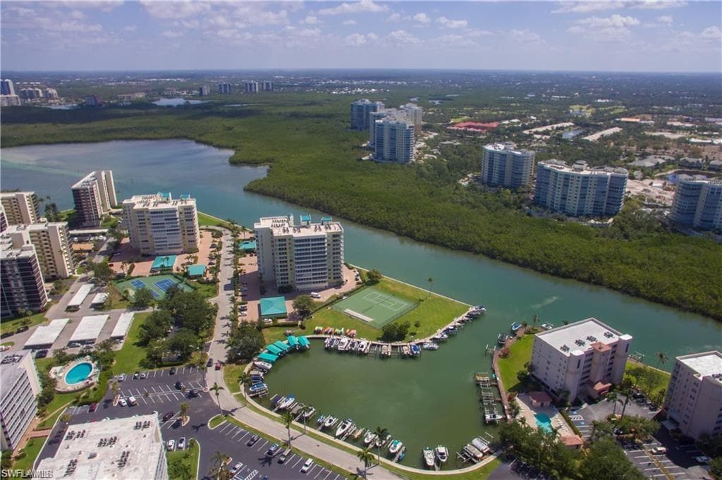 11 Bluebill Ave 602, Naples, FL 34108-31