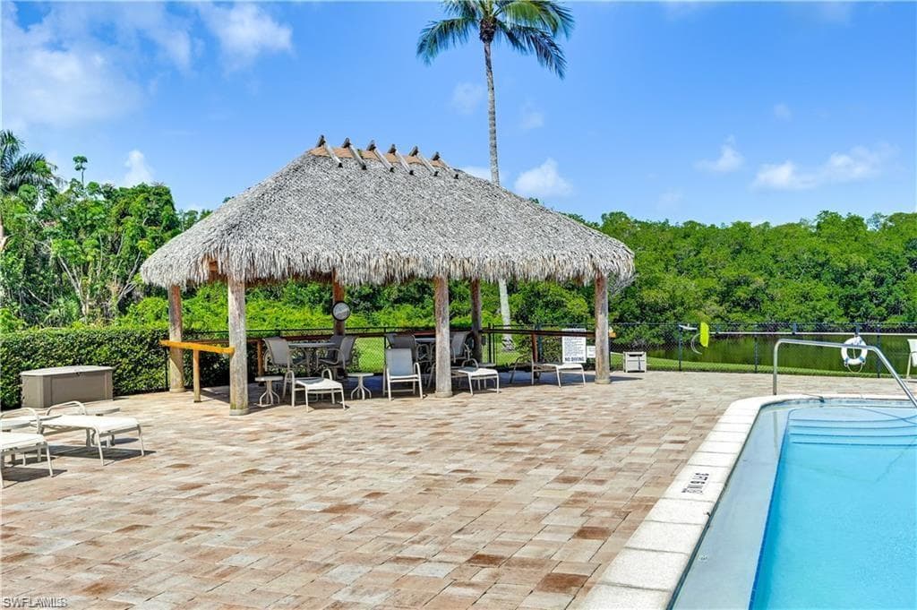 11 Bluebill Ave 602, Naples, FL 34108-34