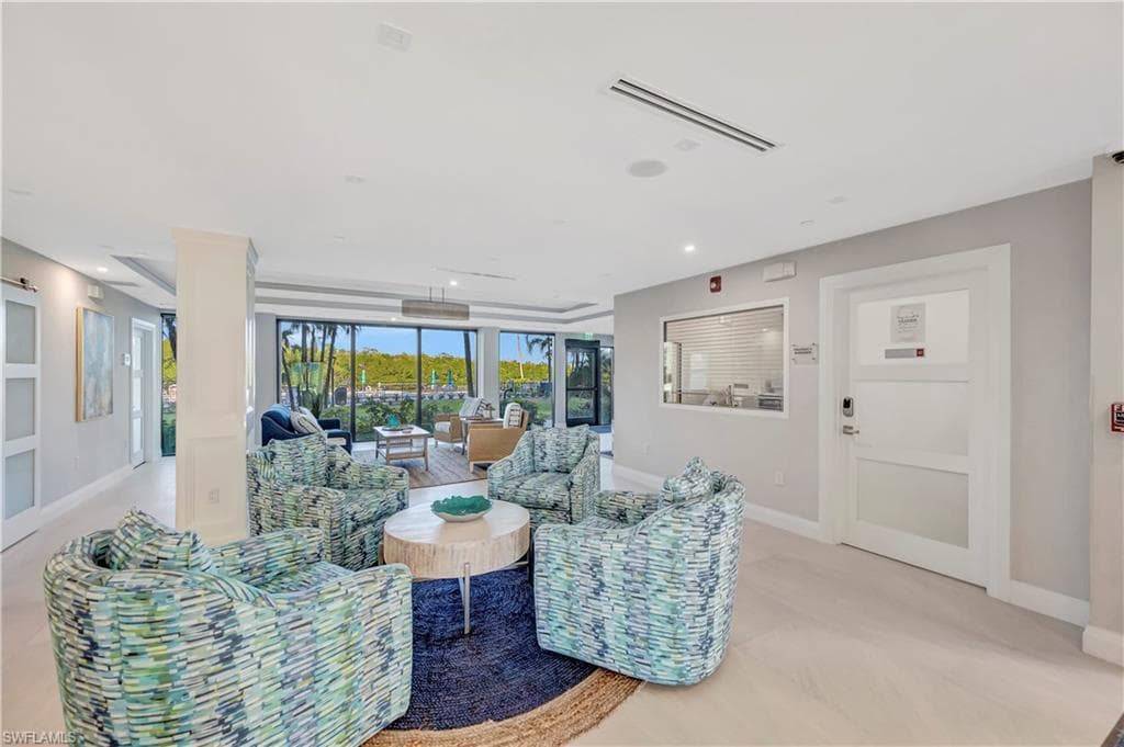11 Bluebill Ave 602, Naples, FL 34108-36