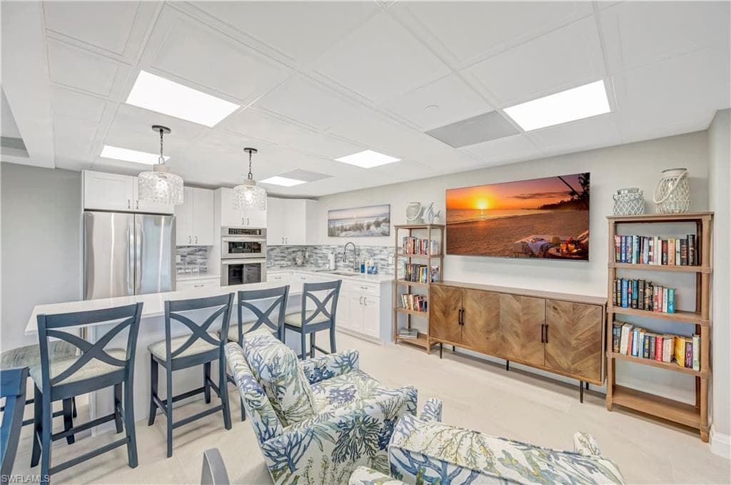 11 Bluebill Ave 602, Naples, FL 34108-40