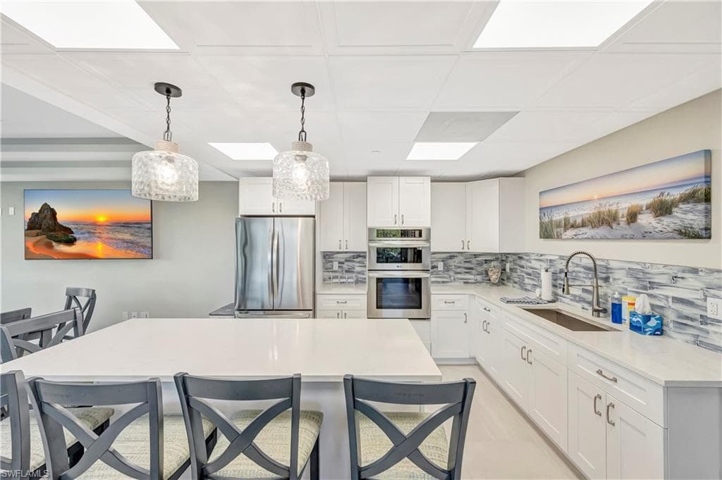 11 Bluebill Ave 602, Naples, FL 34108-41