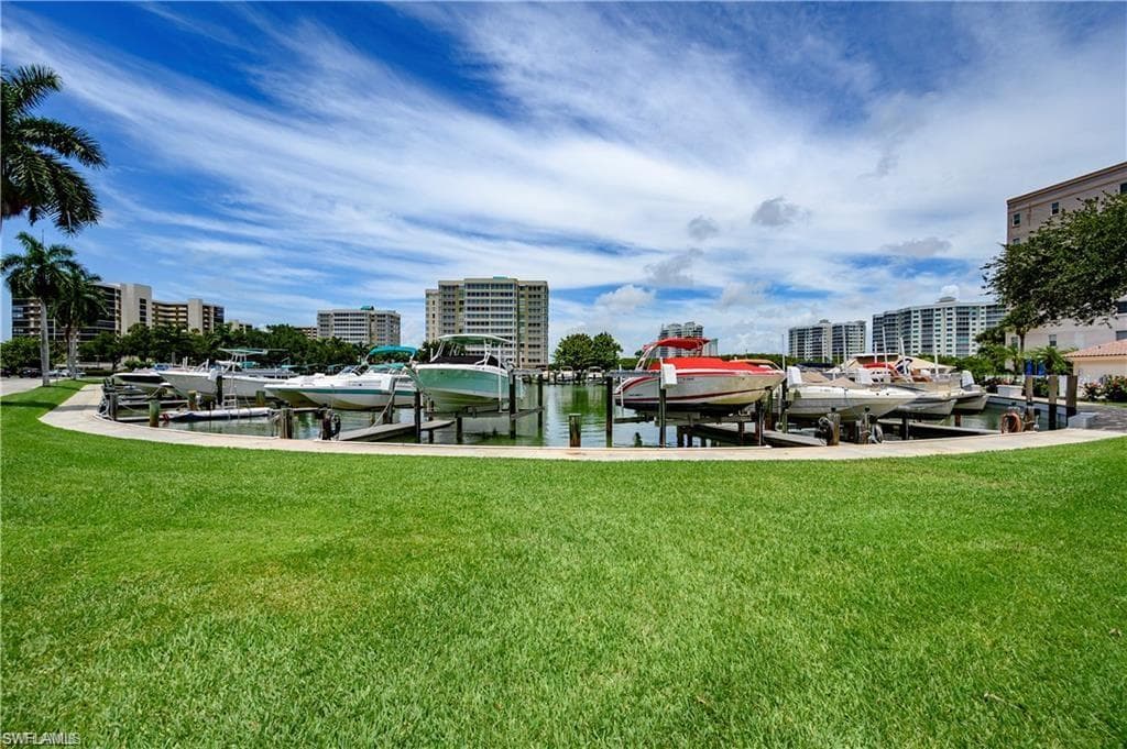 11 Bluebill Ave 602, Naples, FL 34108-42