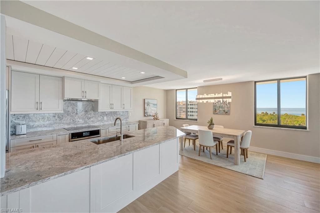 11 Bluebill Ave 602, Naples, FL 34108-48