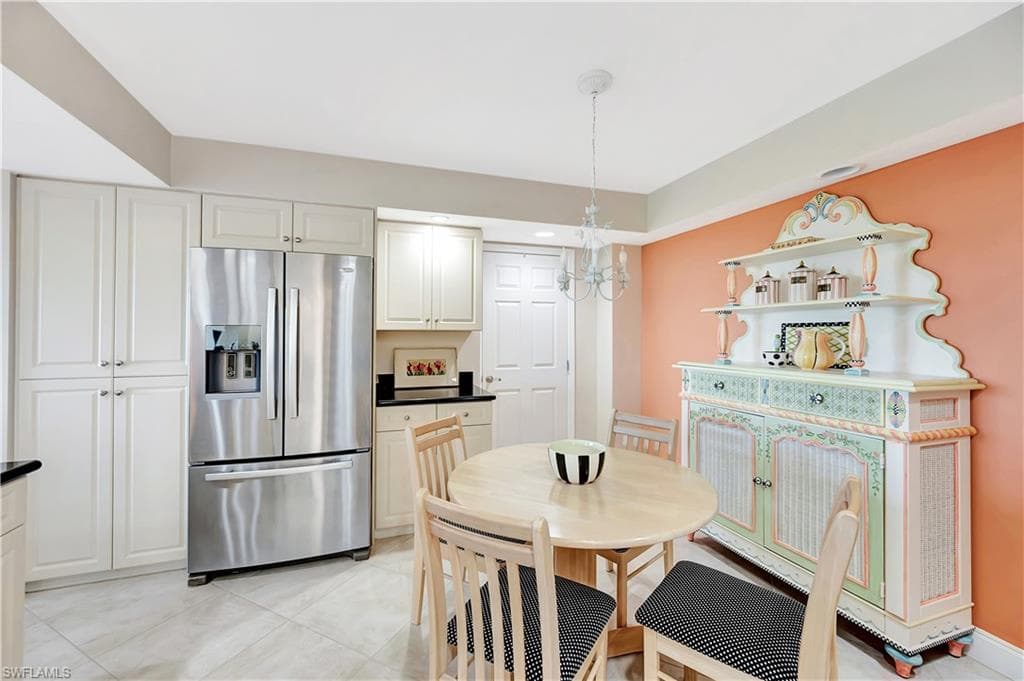15 Bluebill Ave 304, Naples, FL 34108-15