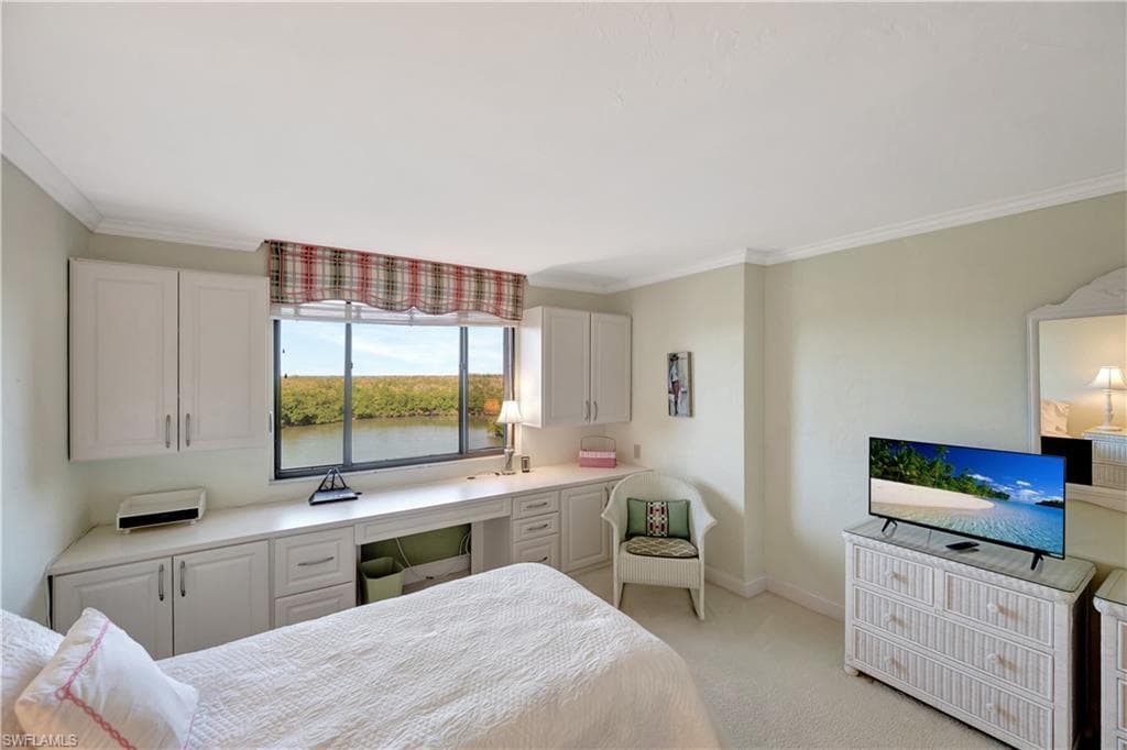 15 Bluebill Ave 304, Naples, FL 34108-39