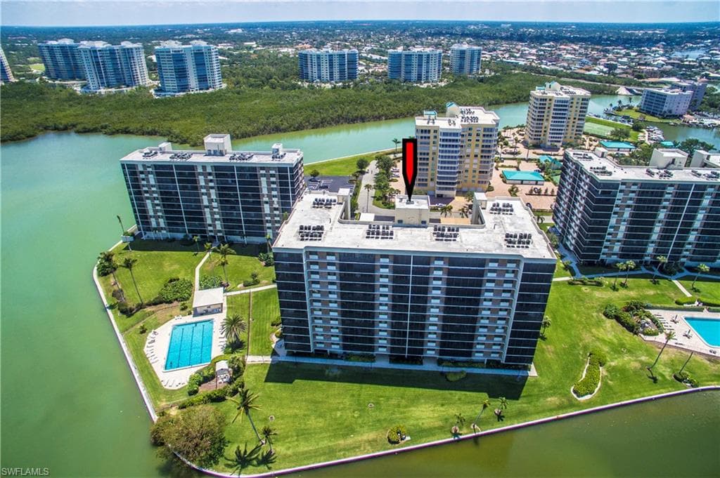 15 Bluebill Ave 304, Naples, FL 34108-41