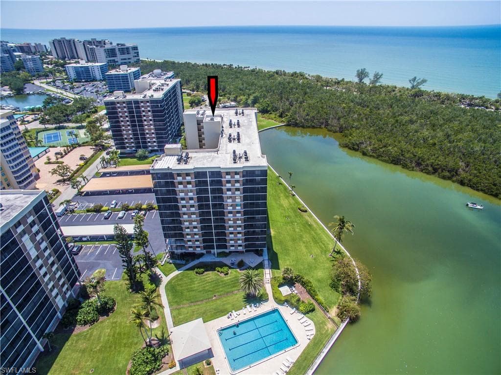 15 Bluebill Ave 304, Naples, FL 34108-45