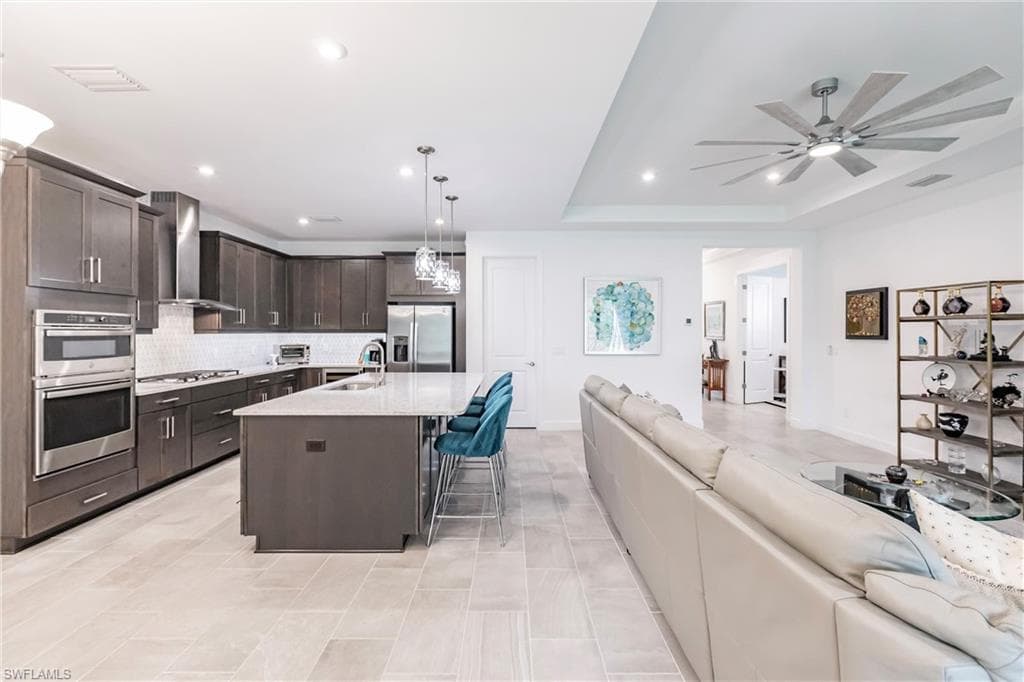 8876 Scarlotti Pl, Naples, FL 34119-6