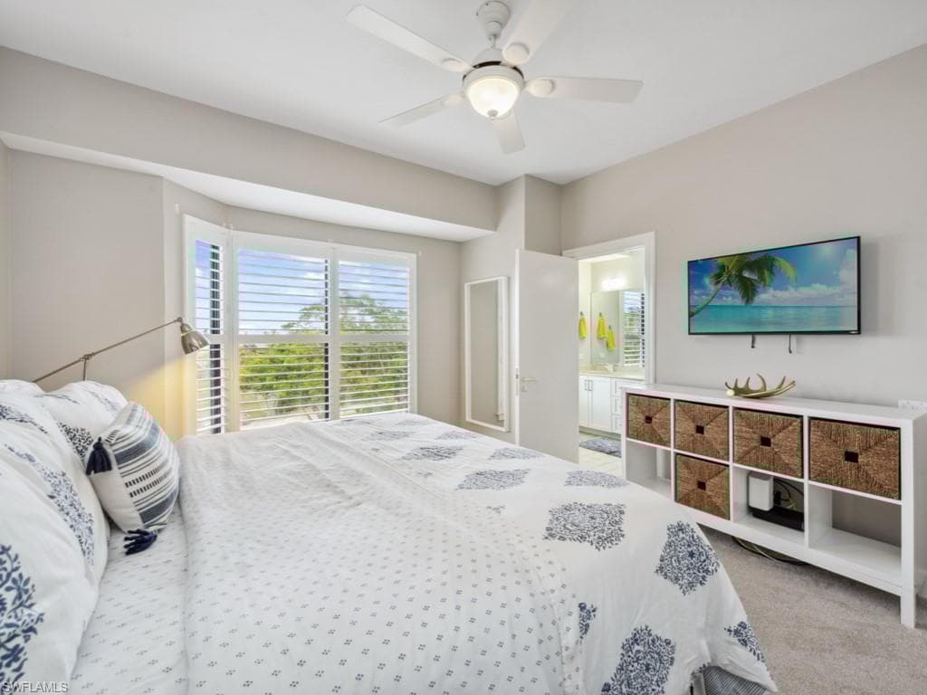 110 La Peninsula Blvd 110, Naples, FL 34113-29