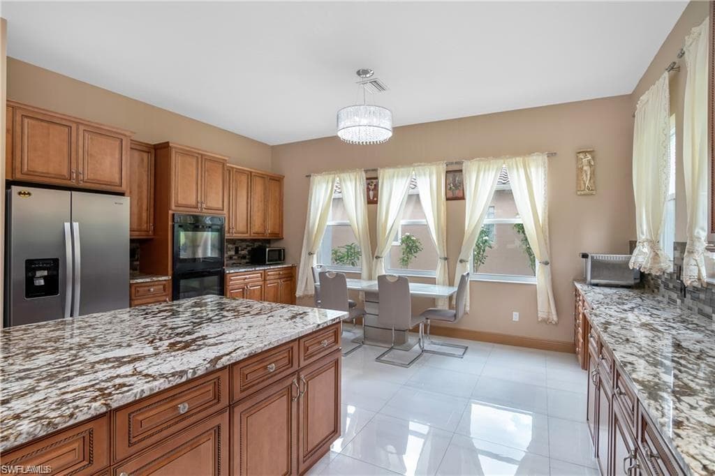 2181 Vardin Pl, Naples, FL 34120-14