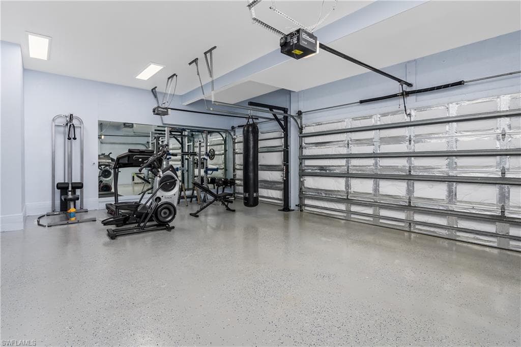 2181 Vardin Pl, Naples, FL 34120-32
